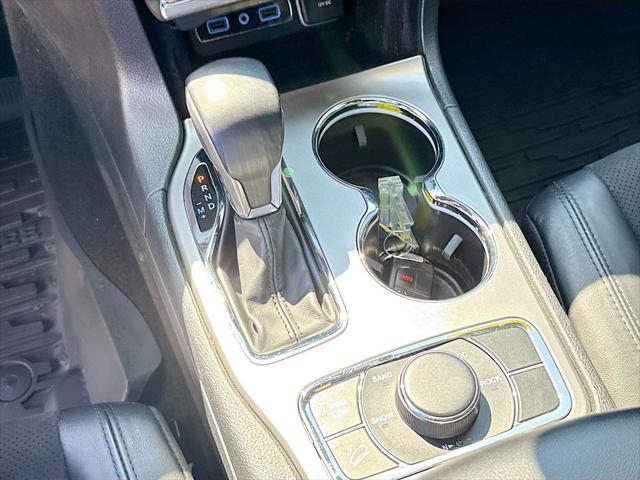 used 2022 Jeep Grand Cherokee car, priced at $31,750