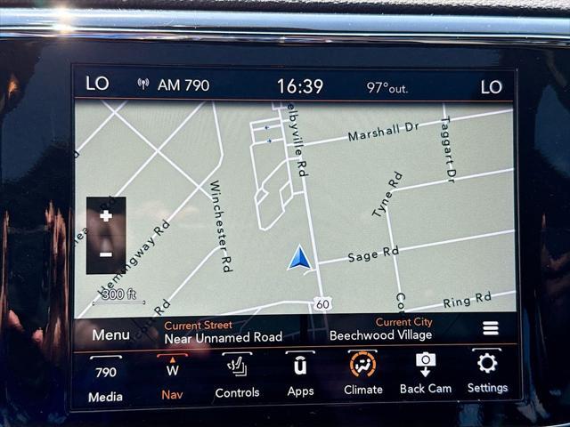 used 2022 Jeep Grand Cherokee car, priced at $31,750