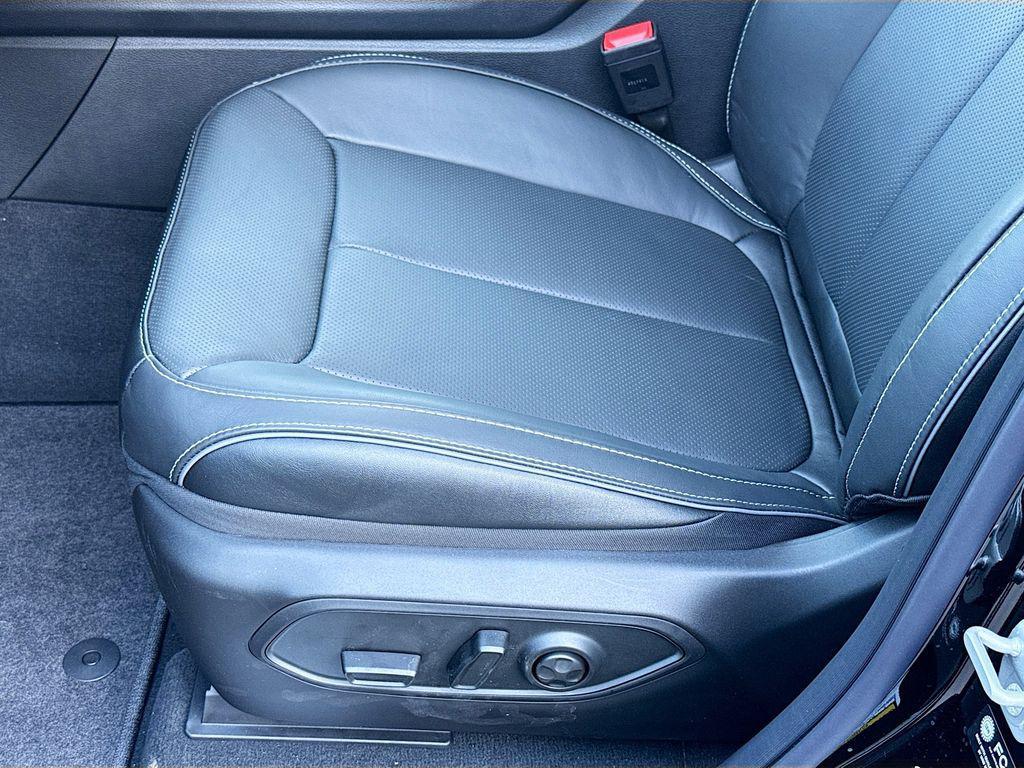 new 2025 Jeep Grand Cherokee car, priced at $53,080