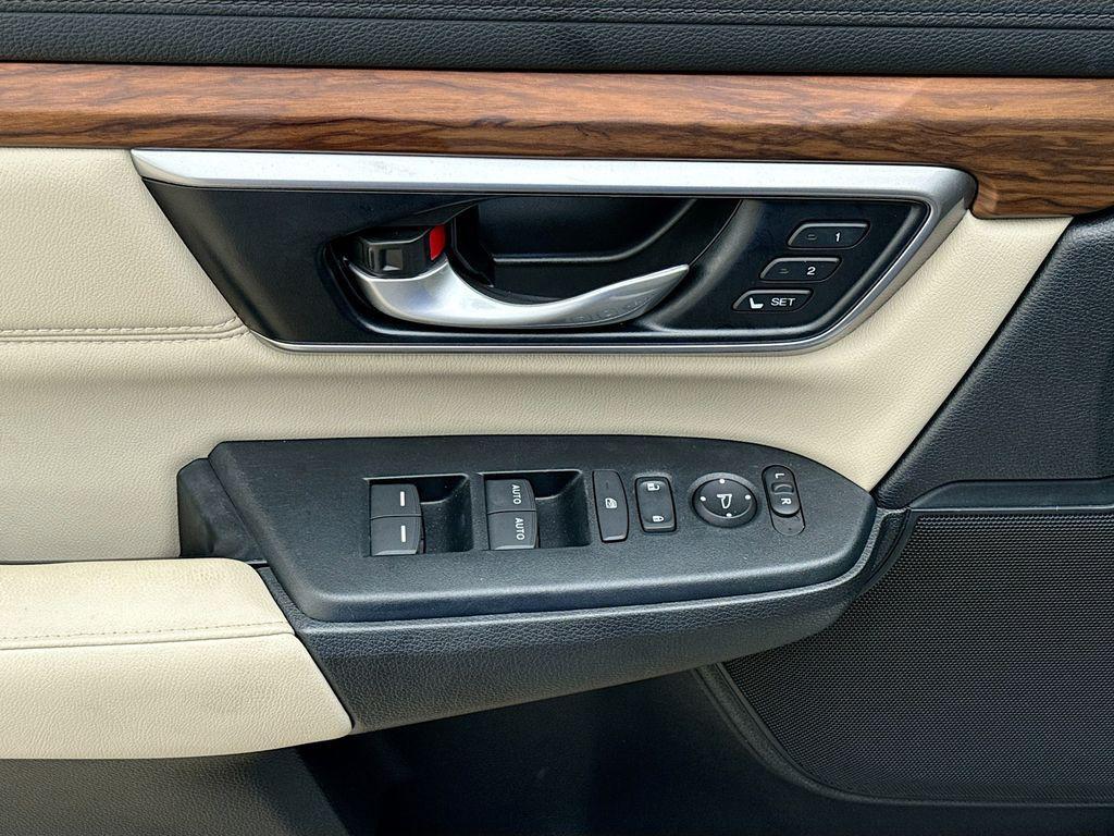 used 2022 Honda CR-V car, priced at $33,750