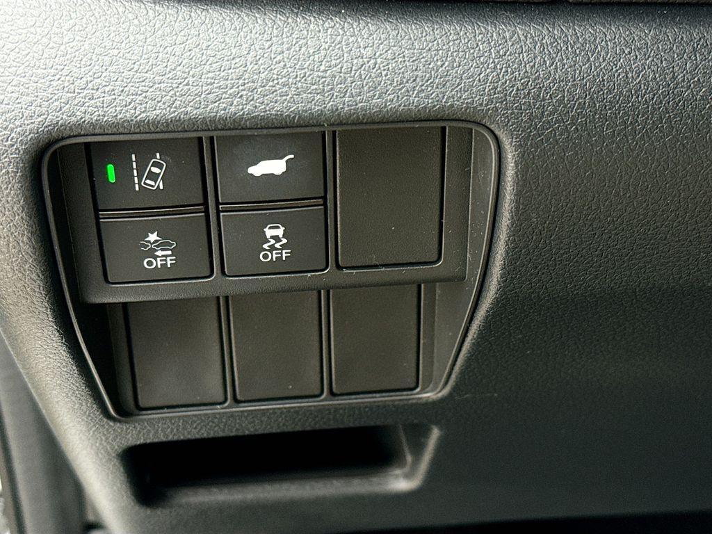 used 2022 Honda CR-V car, priced at $33,750