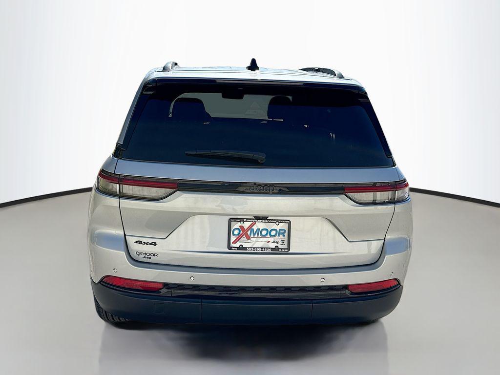 new 2025 Jeep Grand Cherokee car, priced at $41,725