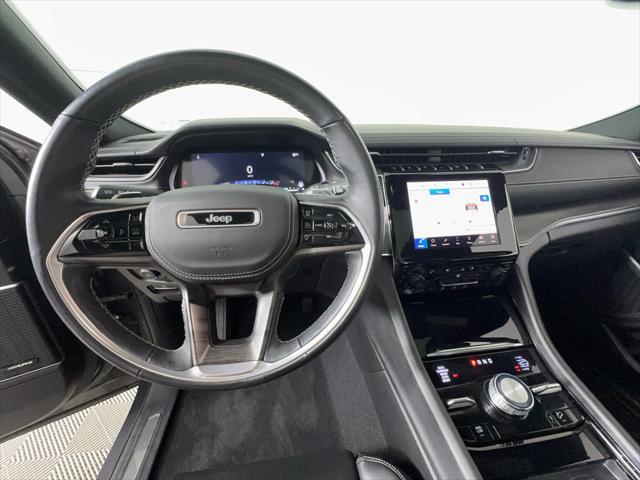 used 2022 Jeep Grand Cherokee car, priced at $39,000