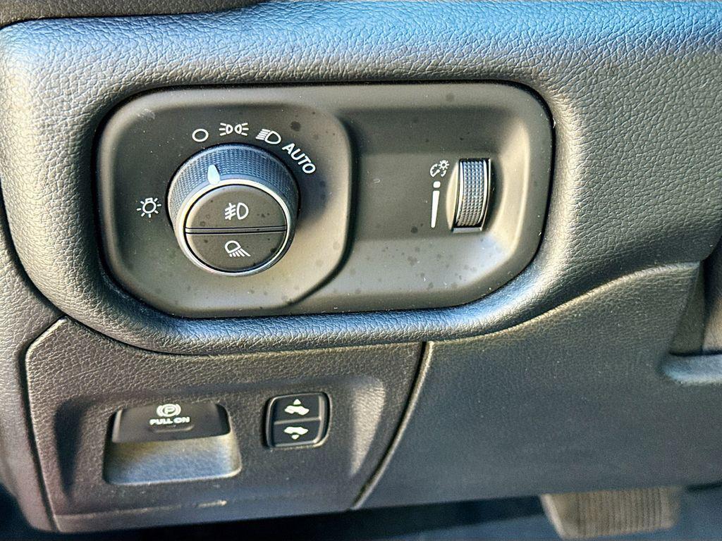 used 2021 Ram 1500 car, priced at $28,000