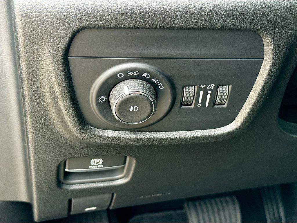new 2025 Jeep Grand Cherokee L car, priced at $55,080