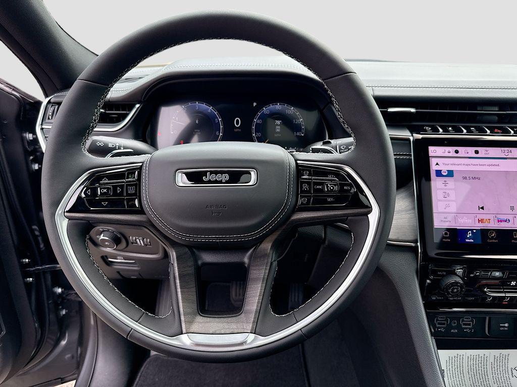 new 2025 Jeep Grand Cherokee L car, priced at $55,080
