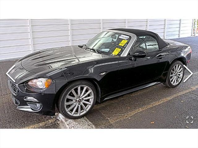 used 2017 FIAT 124 Spider car