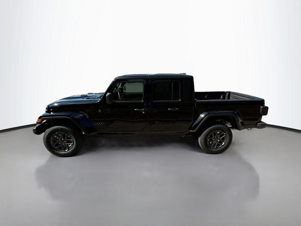 new 2025 Jeep Gladiator car, priced at $41,770