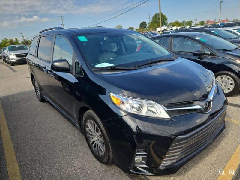 used 2020 Toyota Sienna car, priced at $26,500