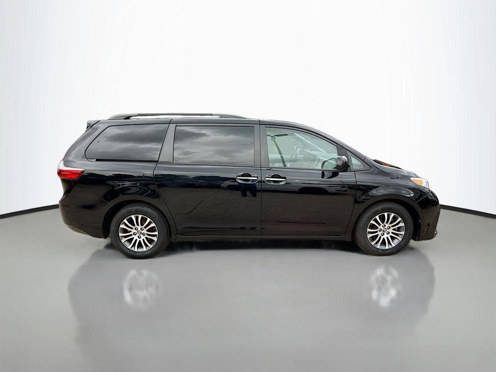 used 2020 Toyota Sienna car, priced at $25,750