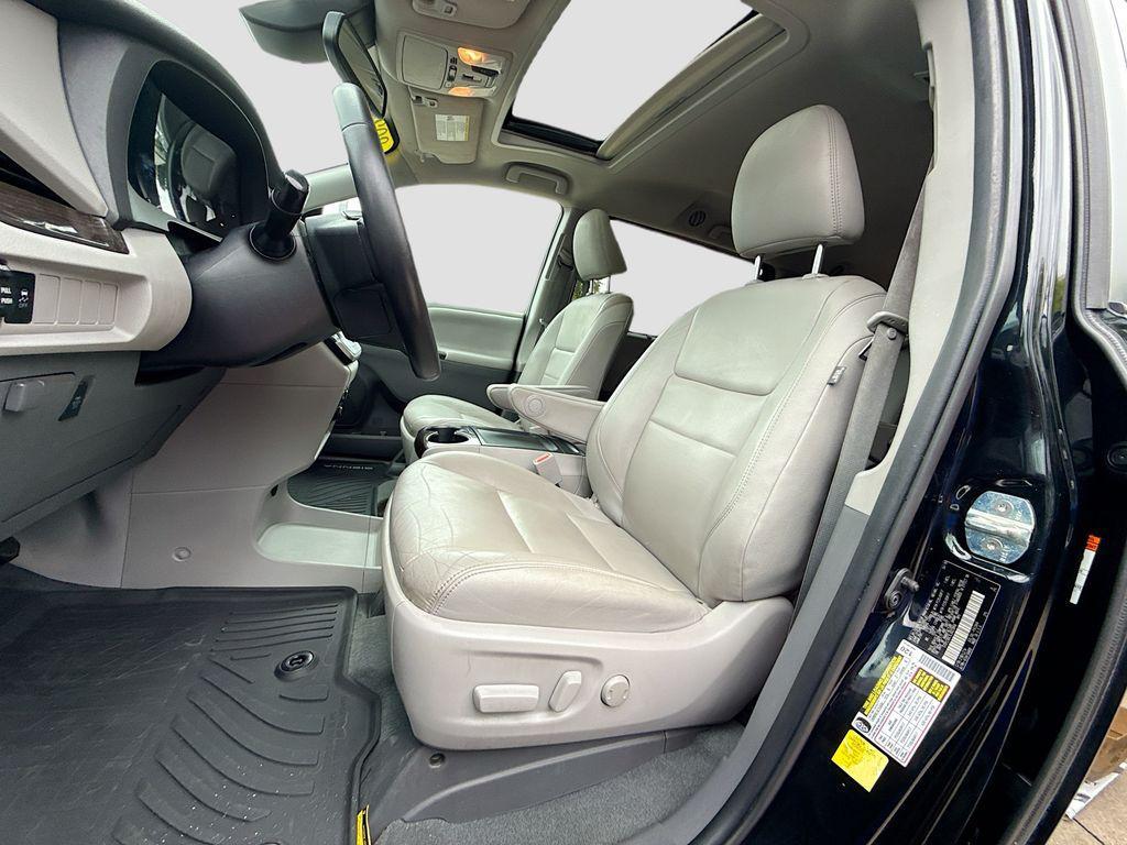 used 2020 Toyota Sienna car, priced at $25,750