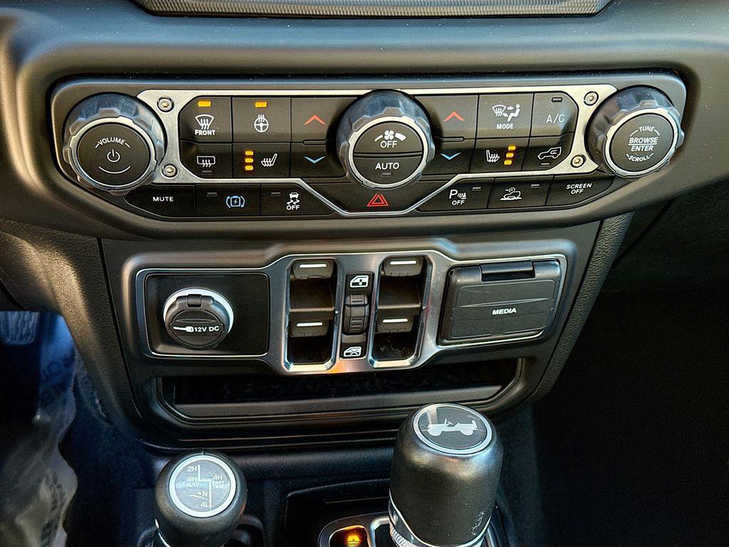 used 2022 Jeep Wrangler Unlimited 4xe car, priced at $33,400