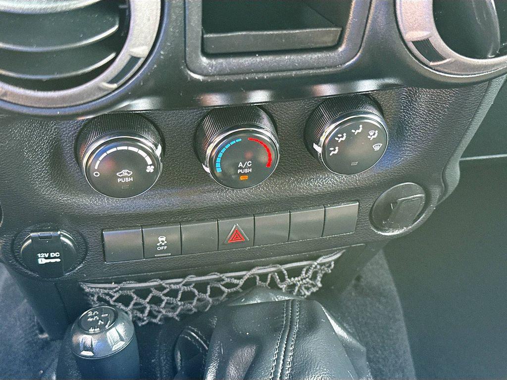 used 2014 Jeep Wrangler Unlimited car, priced at $12,000