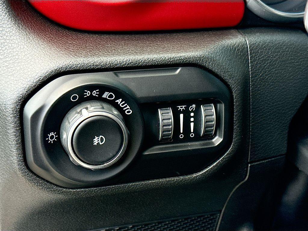 used 2020 Jeep Wrangler Unlimited car, priced at $42,250