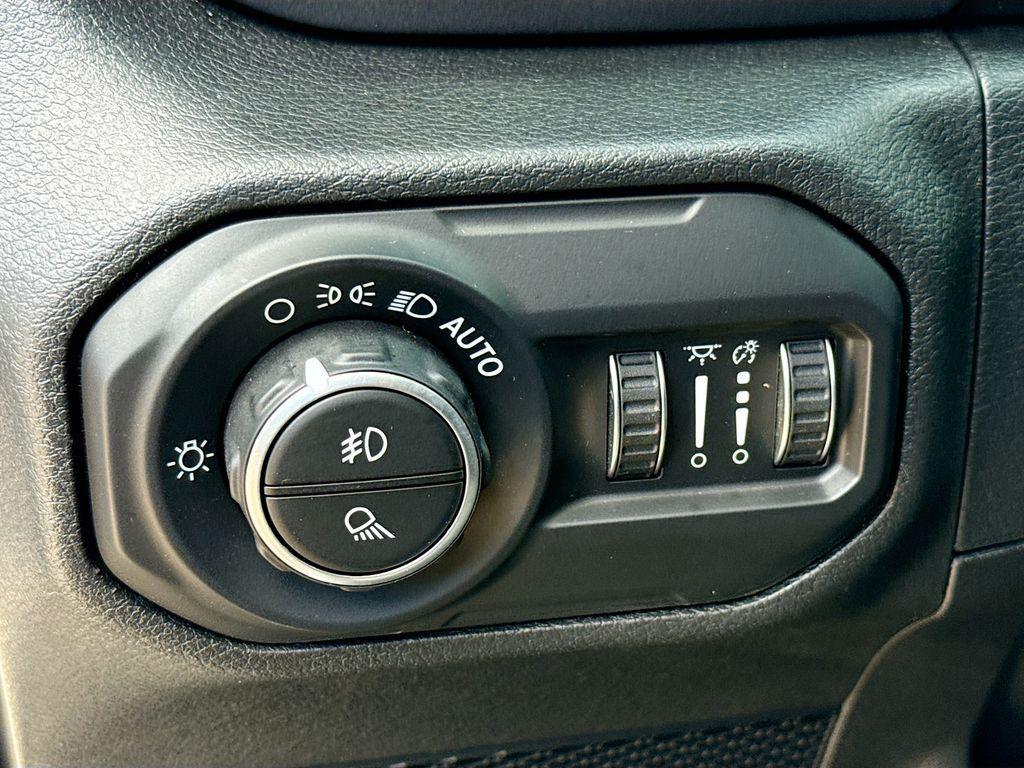 used 2021 Jeep Gladiator car, priced at $37,500