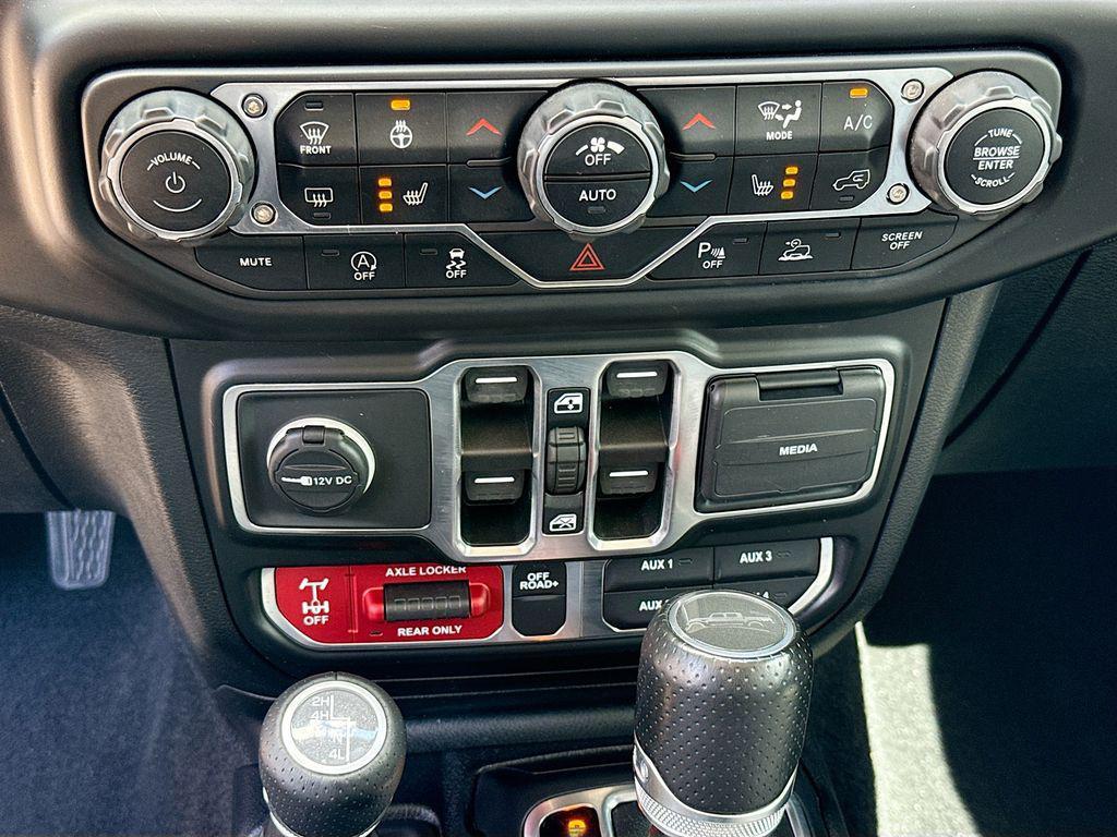used 2021 Jeep Gladiator car, priced at $37,500
