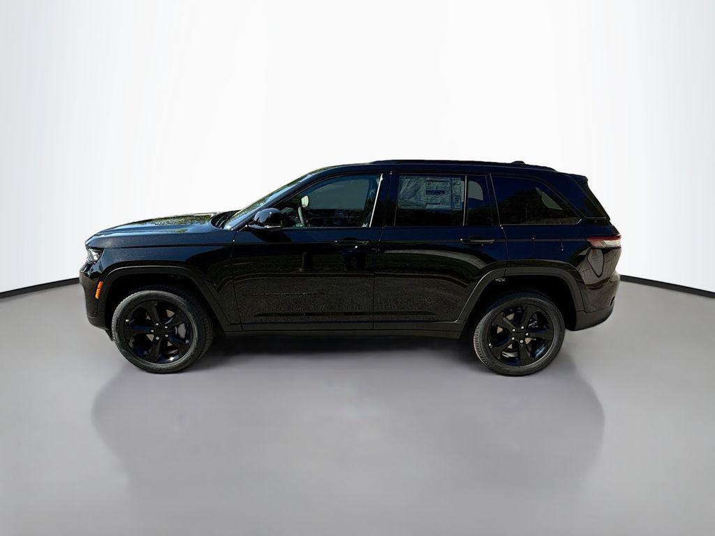 new 2025 Jeep Grand Cherokee car, priced at $49,435