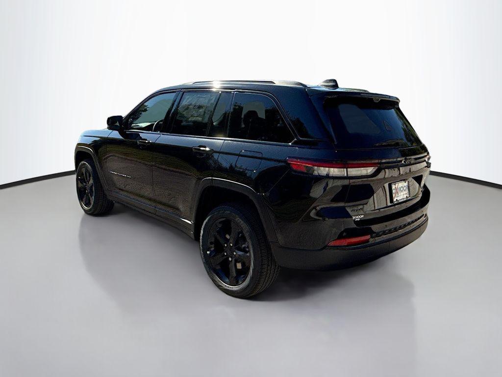 new 2025 Jeep Grand Cherokee car, priced at $49,435