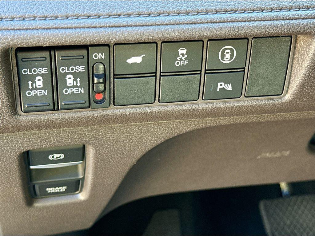 used 2023 Honda Odyssey car, priced at $37,800