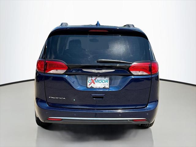 used 2017 Chrysler Pacifica car, priced at $10,995