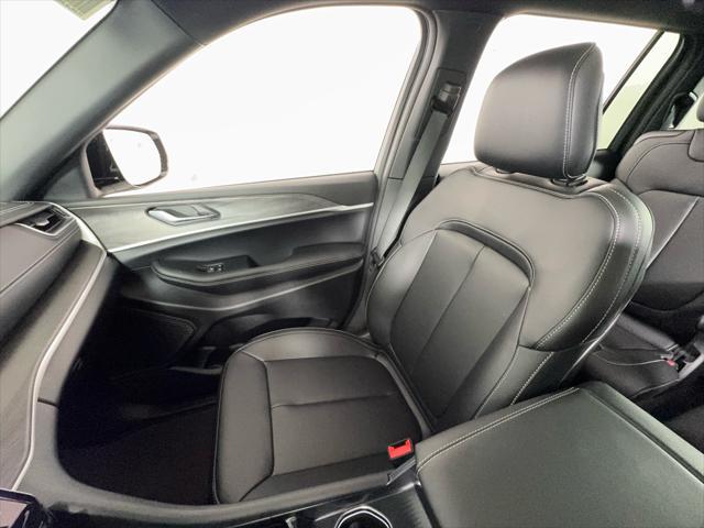 new 2025 Jeep Grand Cherokee L car, priced at $47,240