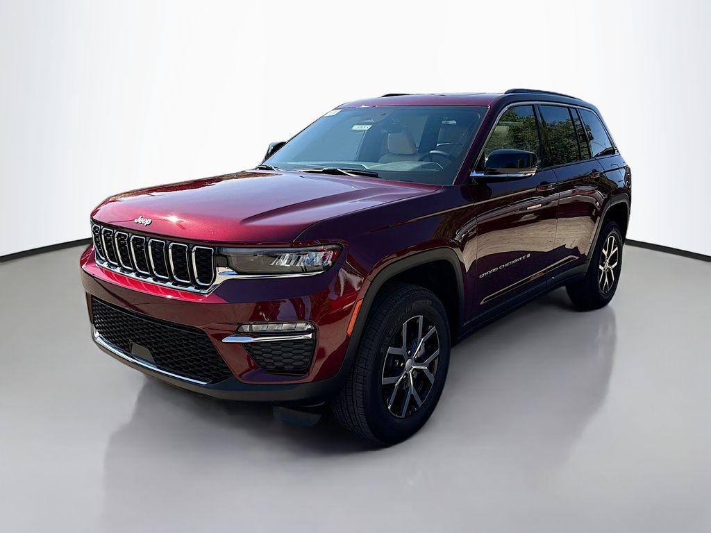 new 2025 Jeep Grand Cherokee car, priced at $43,010