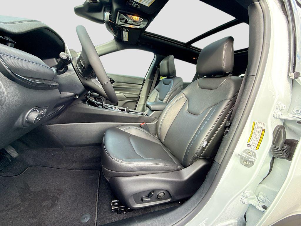 new 2026 Jeep Compass car, priced at $35,820