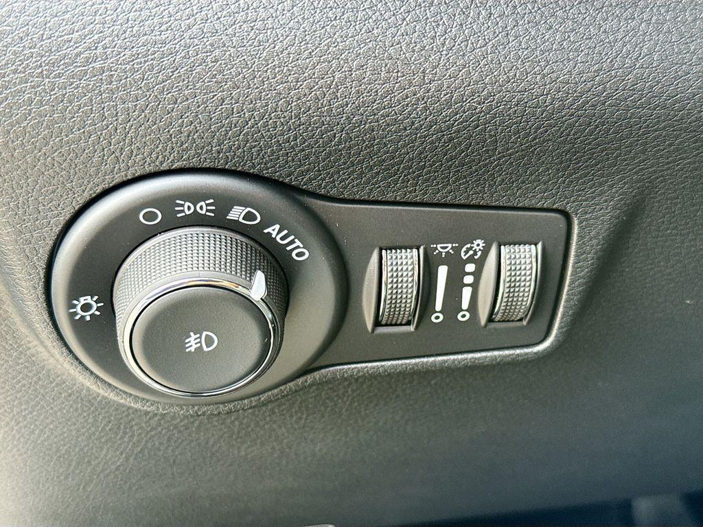 new 2026 Jeep Compass car, priced at $35,820