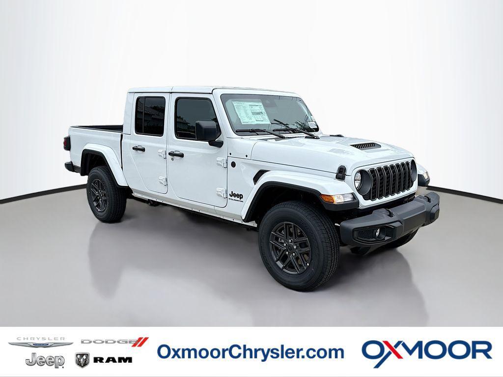 new 2025 Jeep Gladiator car, priced at $41,475