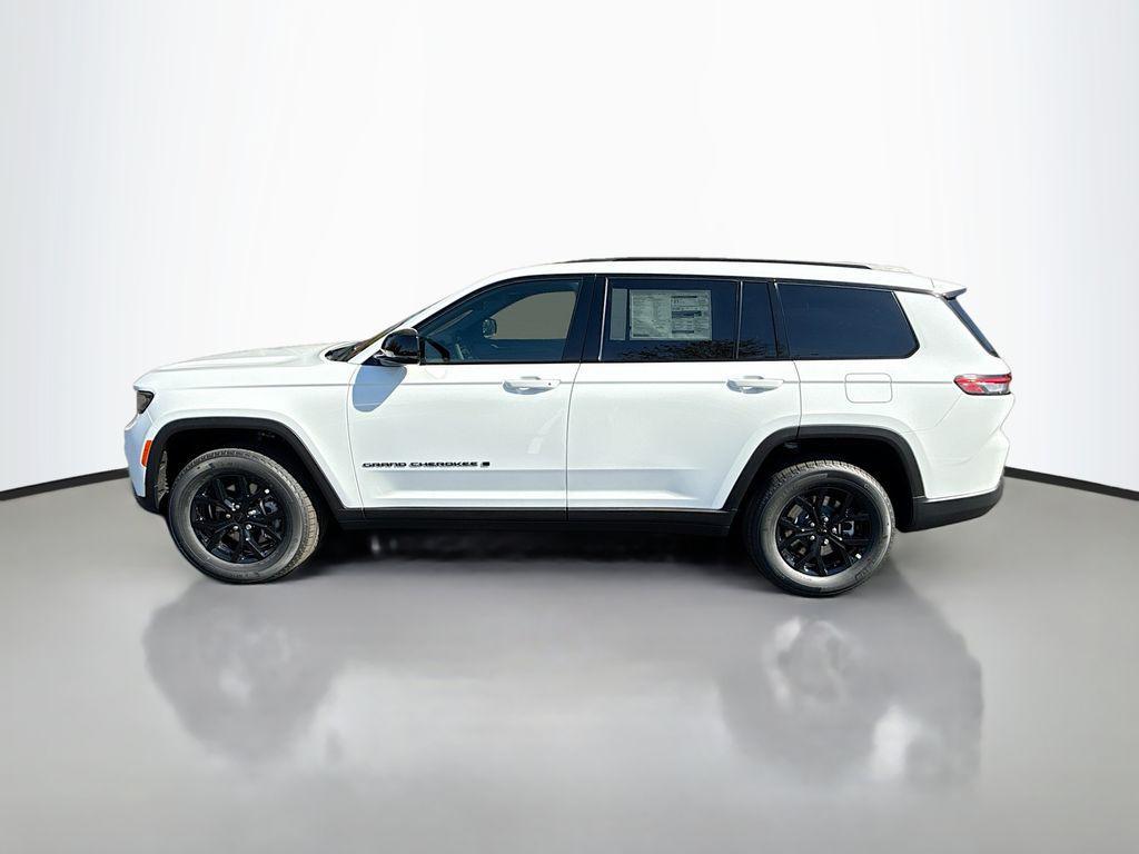 new 2025 Jeep Grand Cherokee L car, priced at $42,130