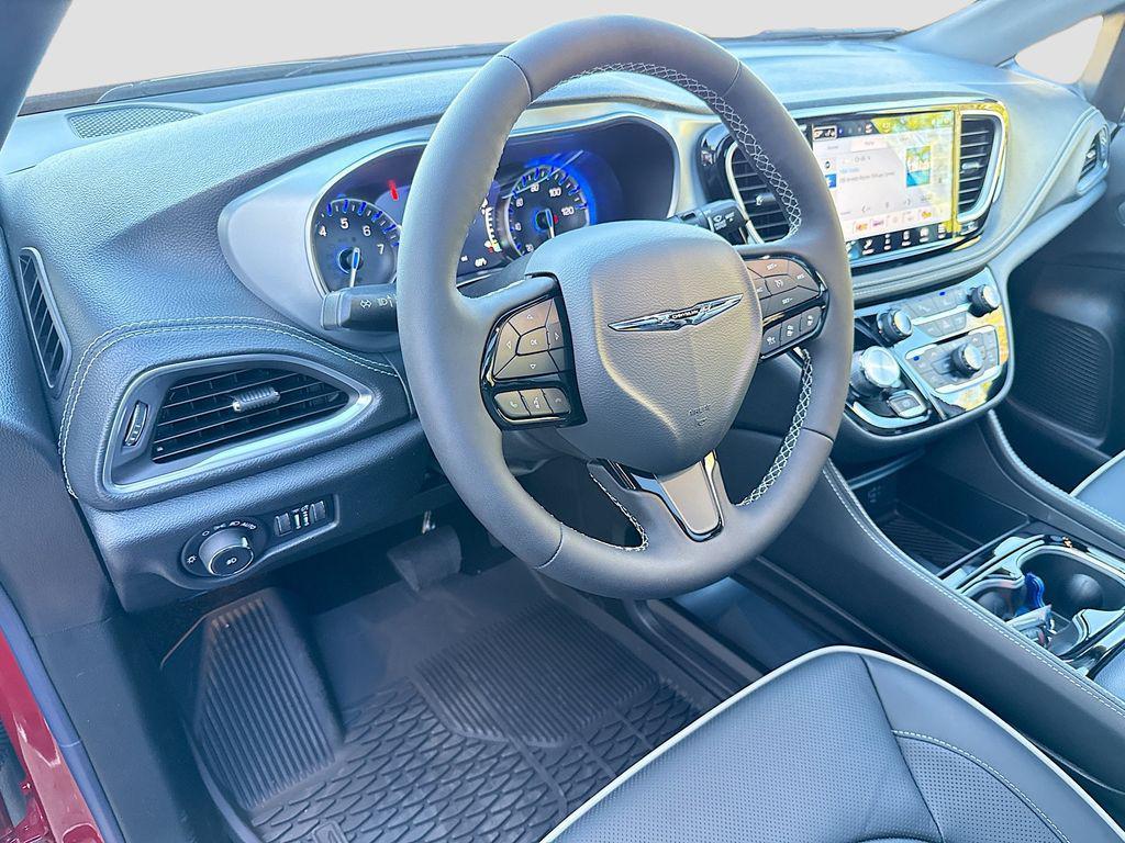 new 2026 Chrysler Pacifica car, priced at $51,510