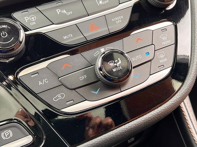 used 2024 Chrysler Pacifica car, priced at $45,500