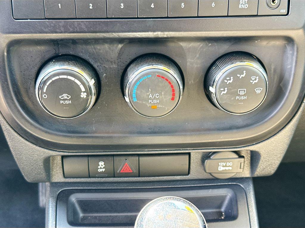 used 2016 Jeep Compass car, priced at $11,250