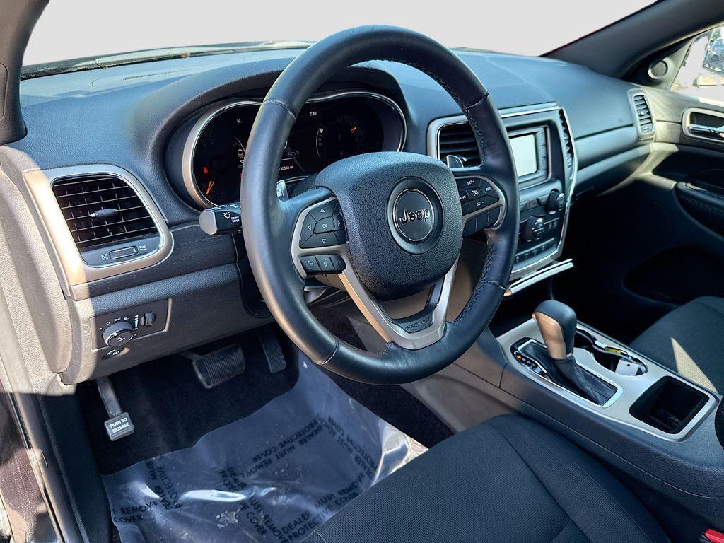 used 2016 Jeep Grand Cherokee car, priced at $12,000
