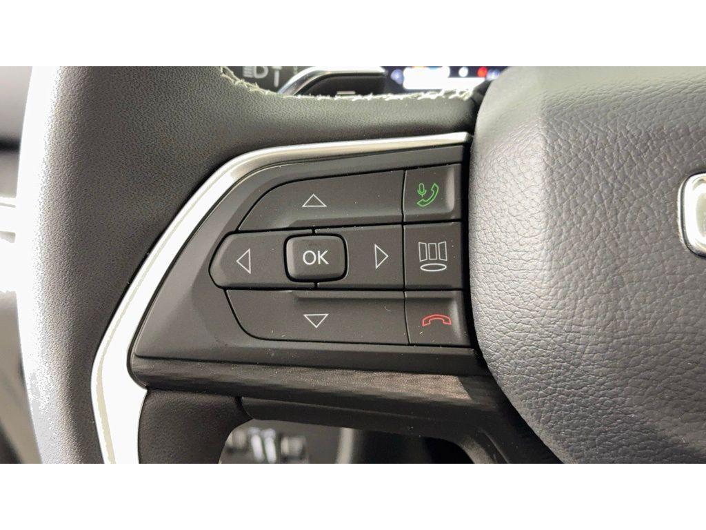 new 2025 Jeep Grand Cherokee car, priced at $36,935
