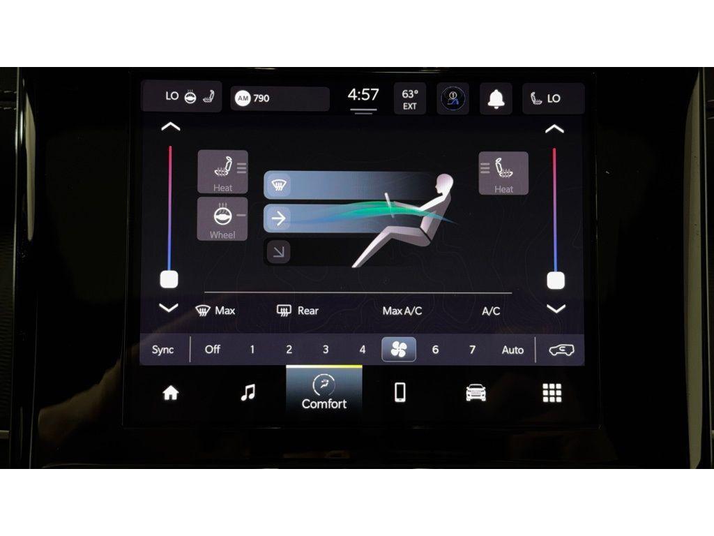 new 2025 Jeep Grand Cherokee car, priced at $36,935