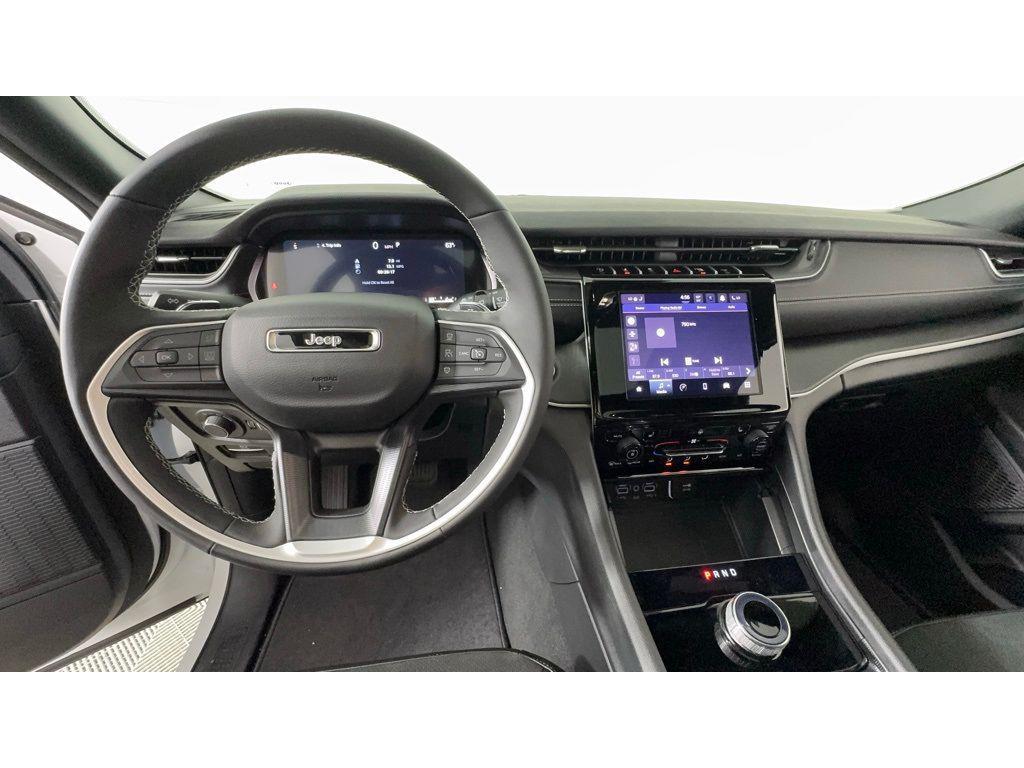 new 2025 Jeep Grand Cherokee car, priced at $36,935