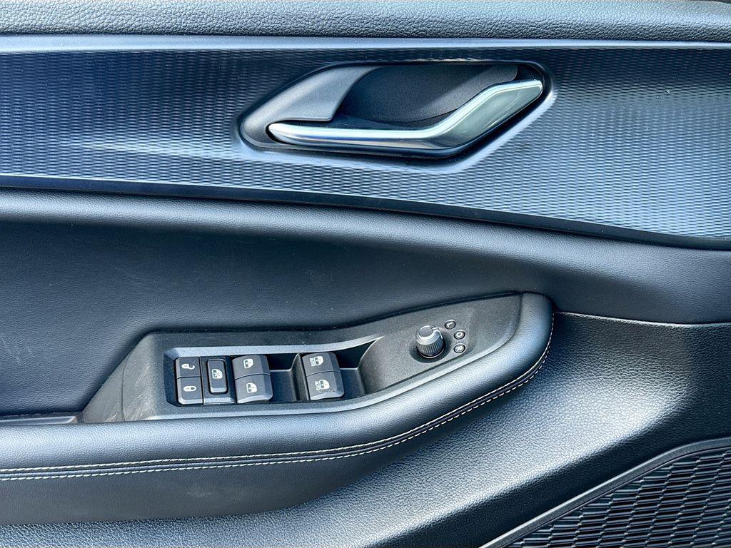 new 2025 Jeep Grand Cherokee L car, priced at $42,230