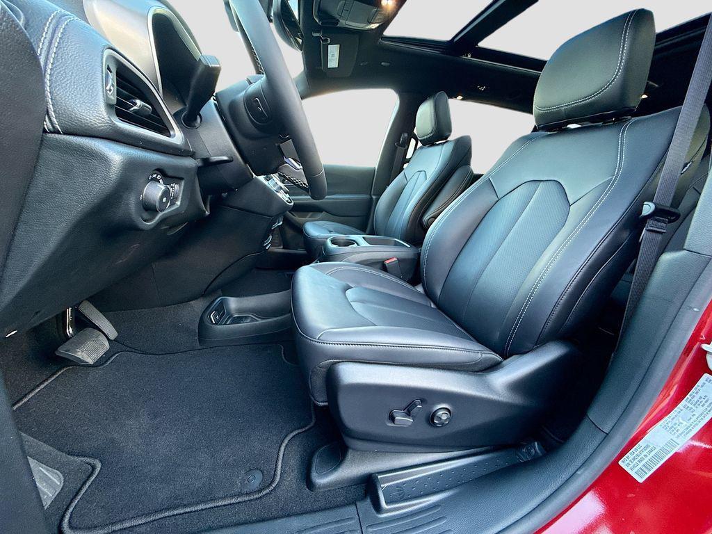 new 2026 Chrysler Pacifica car, priced at $44,150