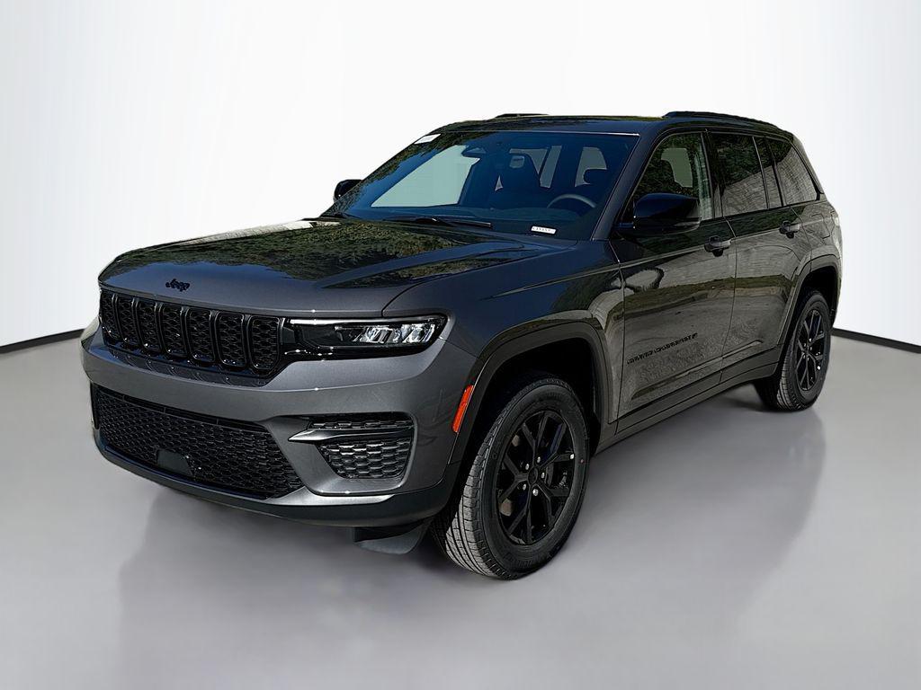 new 2025 Jeep Grand Cherokee car, priced at $41,725