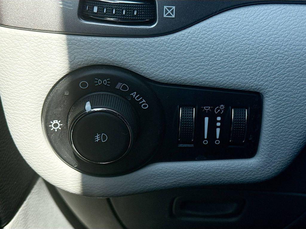 used 2021 Jeep Cherokee car, priced at $22,500