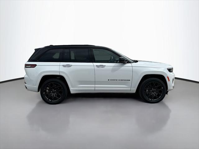 new 2025 Jeep Grand Cherokee car, priced at $60,604