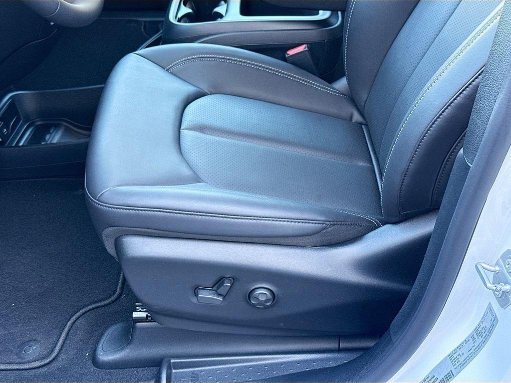 new 2026 Chrysler Pacifica car, priced at $44,210