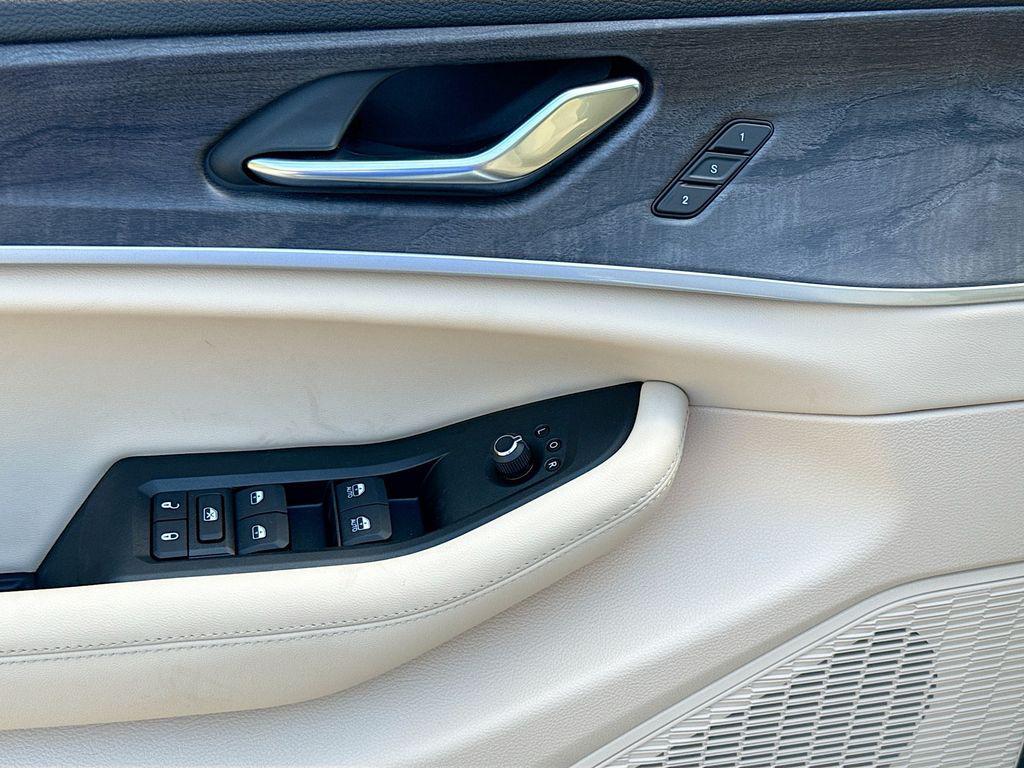 new 2025 Jeep Grand Cherokee L car, priced at $44,110
