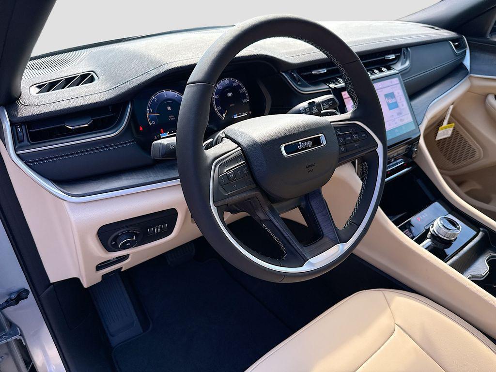 new 2025 Jeep Grand Cherokee L car, priced at $44,110