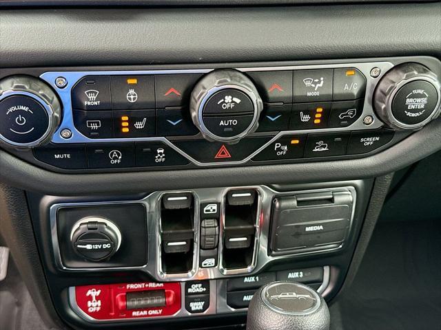 new 2025 Jeep Gladiator car, priced at $51,787