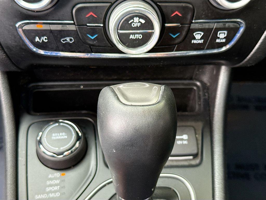 used 2019 Jeep Cherokee car, priced at $19,900