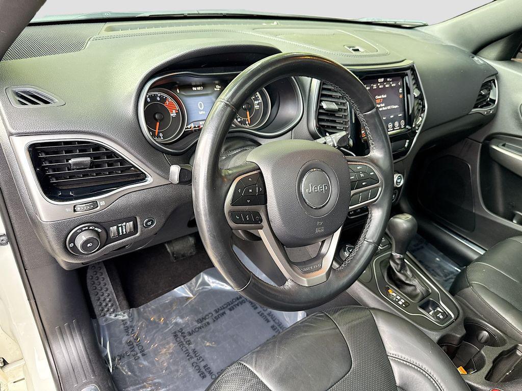 used 2019 Jeep Cherokee car, priced at $19,900