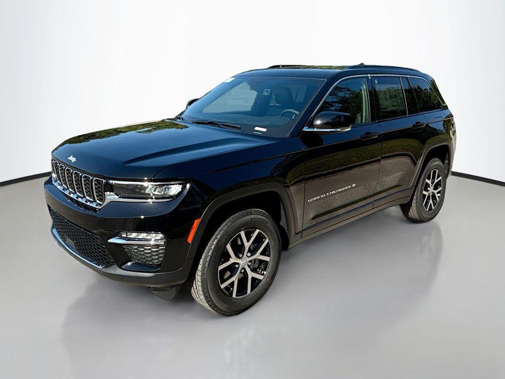 new 2025 Jeep Grand Cherokee car, priced at $40,495