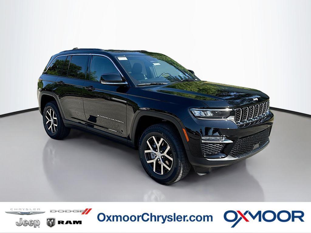 new 2025 Jeep Grand Cherokee car, priced at $40,495